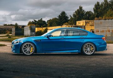 BMW M5 130.500 km 46.899 &euro; Brodenbach 56332
