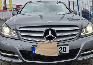 Mercedes-Benz 220 192.300 km 7.320 &euro; Koblenz 56070