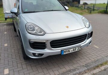 Porsche Cayenne 101.000 km 34.600 &euro; Spay 56322