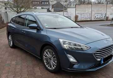 Ford Focus 117.350 km 9.800 &euro; Köln 50827