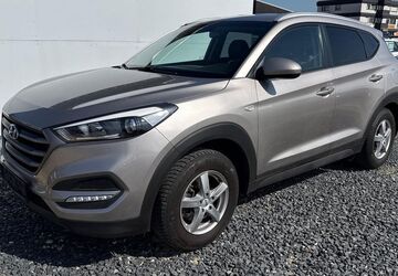 Hyundai TUCSON 108.000 km 13.490 &euro; Mülheim Kärlich bei Koblenz 56218