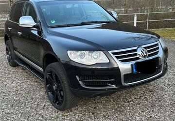 VW Touareg 192.000 km 7.299 &euro; Boppard 56154