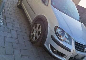 VW Touran 195.008 km 6.500 &euro; Gierschnach 56294