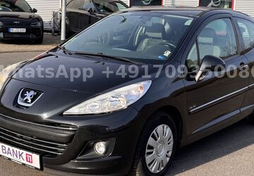 Peugeot 207 166.000 km 2.995 &euro; Boppard 56154