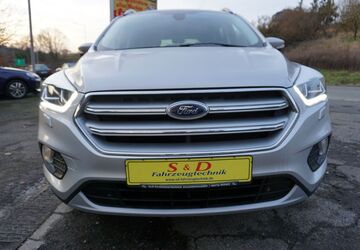 Ford Kuga 98.000 km 14.990 &euro; Dachsenhausen 56340