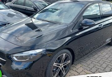 Mercedes-Benz B 200 6.000 km 38.980 &euro; Nastätten 56355