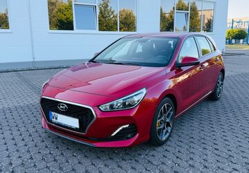 Hyundai i30 65.000 km 13.950 &euro; Siershahn 56427