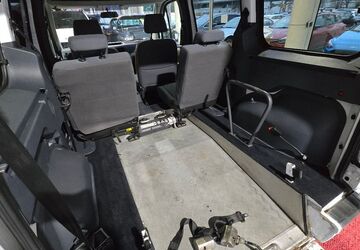 Ford Tourneo Connect 162.000 km 8.300 &euro; Lahnstein 56112