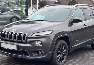 Jeep Cherokee 188.000 km 8.990 &euro; Ransbach-Baumbach 56235