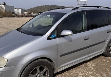 VW Touran 269.000 km 2.300 &euro; Ochtendung 56299
