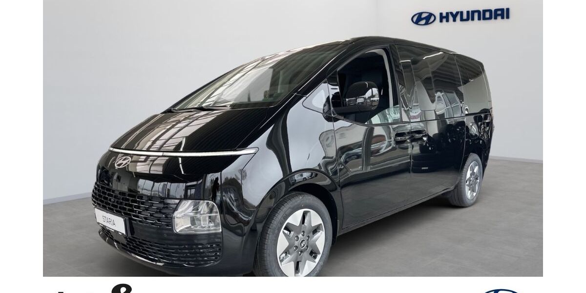 Hyundai STARIA 1.490 km 51.990 &euro; Andernach 56626