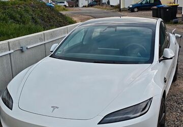 Tesla Model 3 80.000 km 32.000 &euro; Reitzenhain 56357