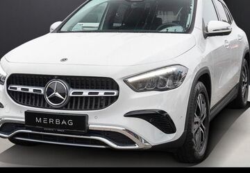 Mercedes-Benz GLA 200 10.000 km 43.700 &euro; Neuwied 56566