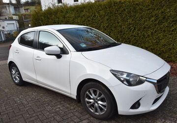 Mazda 2 178.000 km 6.999 &euro; Trimbs 56753