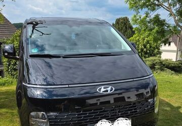Hyundai STARIA 44.500 km 34.999 &euro; Döttesfeld 56305