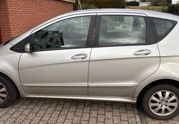 Mercedes-Benz A 170 198.000 km 1.499 &euro; Forst 56754