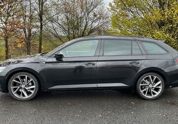 Skoda Superb 139.000 km 18.500 &euro; Straßenhaus 56587