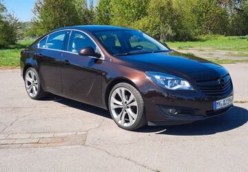 Opel Insignia 93.000 km 9.300 &euro; Kottenheim 56736