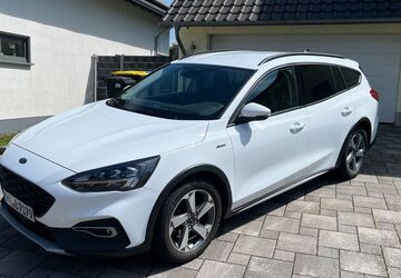 Ford Focus 68.000 km 18.199 &euro; Münstermaifeld 56294