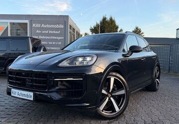 Porsche Cayenne 6.000 km 109.924 &euro; Staudt 56424