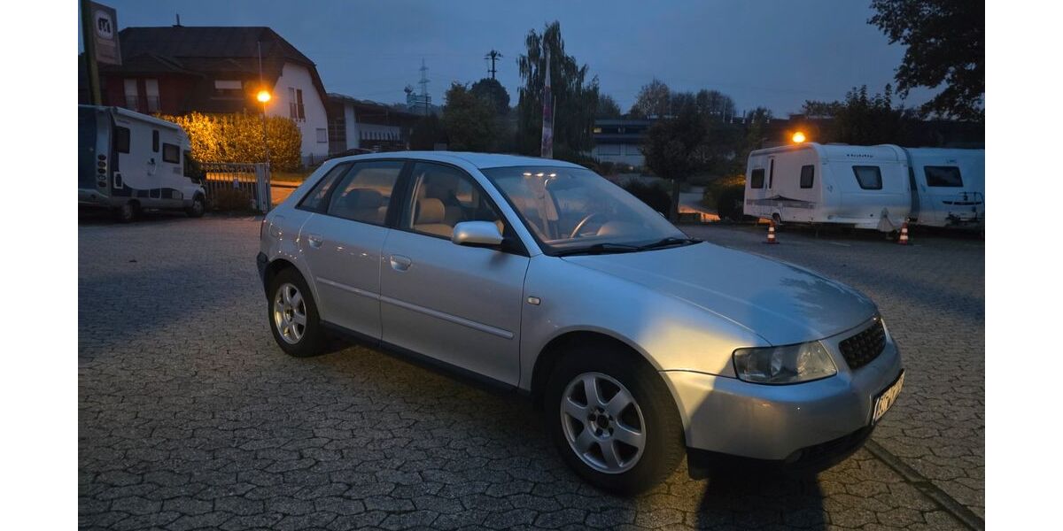 Audi A3 186.000 km 2.800 &euro; Wolken 56332