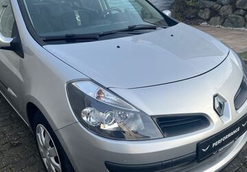 Renault Clio 196.000 km 2.290 &euro; Ransbach-Baumbach 56235