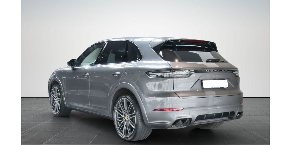 Porsche Cayenne 92.186 km 66.790 &euro; Diez 65582