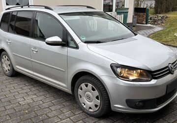VW Touran 253.643 km 9.190 &euro; Weroth 56414