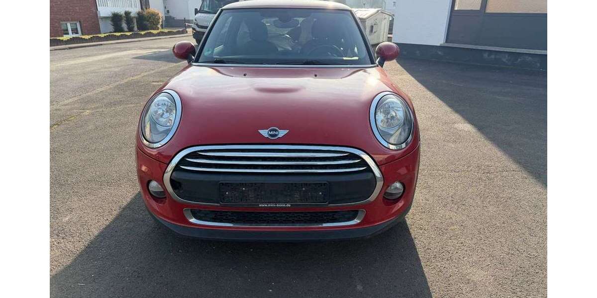 Mini One 202.000 km 4.750 &euro; Girod bei Montabaur 56412