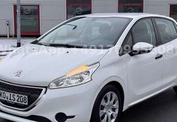 Peugeot 208 214.000 km 3.495 &euro; Boppard 56154