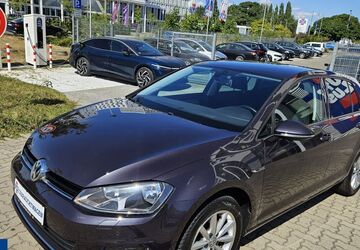 VW Golf 118.688 km 9.979 &euro; Andernach 56626