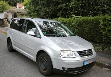 VW Touran 267.800 km 1.700 &euro; Bad Ems 56130