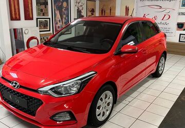 Hyundai i20 76.515 km 12.900 &euro; Mayen 56727