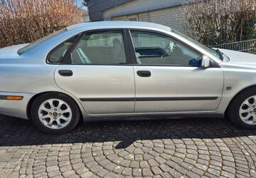 Volvo S40 291.000 km 690 &euro; Polch 56751