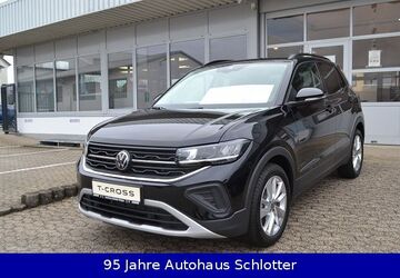 VW T-Cross 2.600 km 27.000 &euro; Wirges 56422