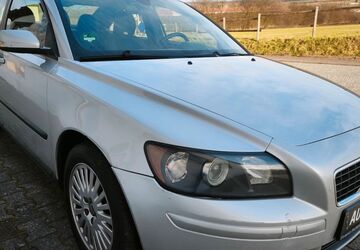 Volvo S40 134.678 km 4.950 &euro; Nastätten 56355