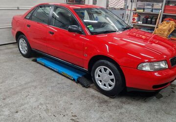 Audi A4 121.000 km 3.711 &euro; Nauort 56237