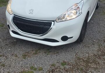 Peugeot 208 64.062 km 5.100 &euro; Nickenich 56645