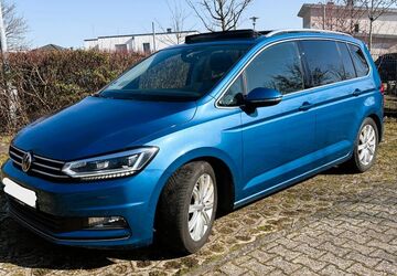 VW Touran 148.500 km 16.999 &euro; Vallendar 56179