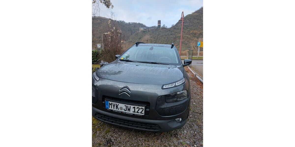 Citroen C4 Cactus 177.966 km 6.999 &euro; BURGEN 56332