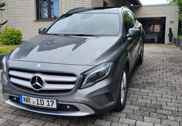 Mercedes-Benz GLA 220 193.000 km 11.499 &euro; Steimel 57614