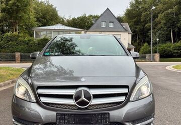 Mercedes-Benz B 180 132.000 km 9.200 &euro; Halsenbach 56283