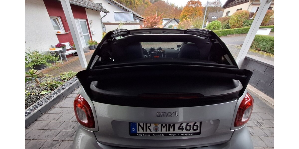 Smart Fortwo Cabrio 45.200 km 10.500 &euro; Isenburg 56269