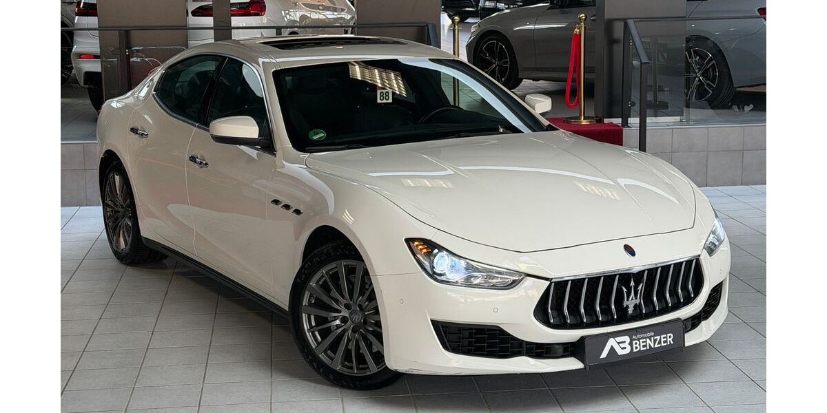 Maserati Ghibli 93.000 km 30.999 &euro; Wirges 56422