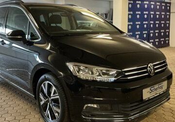 VW Touran 77.600 km 27.670 &euro; Koblenz 56072