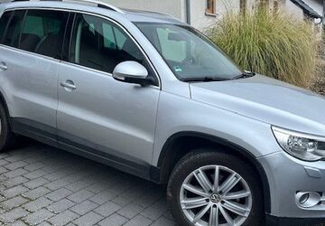 VW Tiguan 195.500 km 4.780 &euro; Mendig 56743
