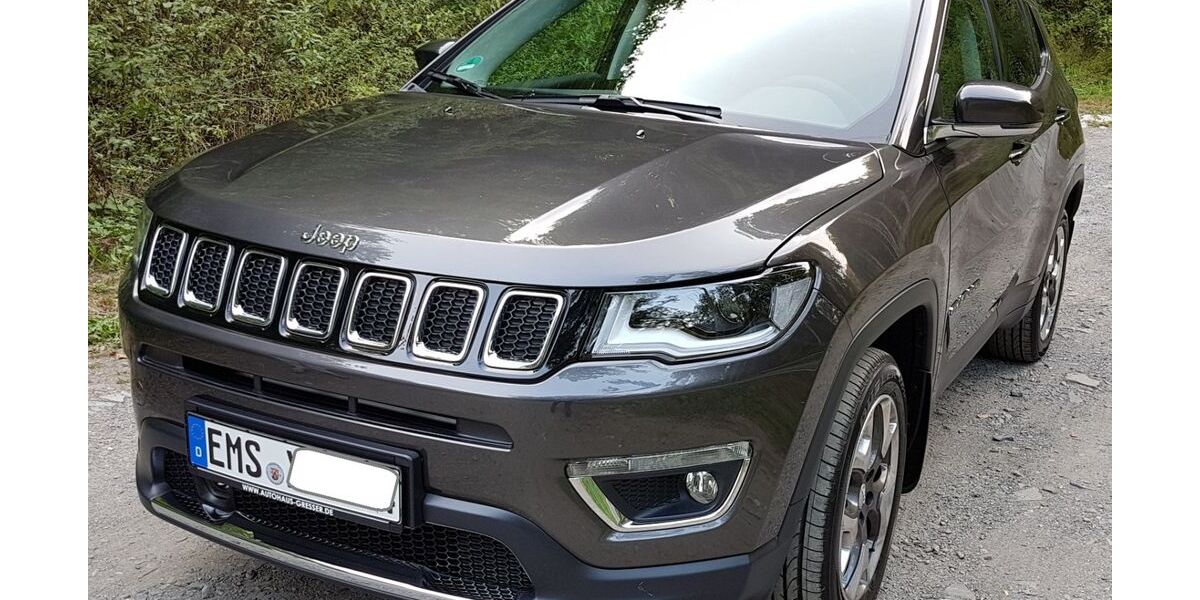 Jeep Compass 82.500 km 14.490 &euro; Zimmerschied 56379