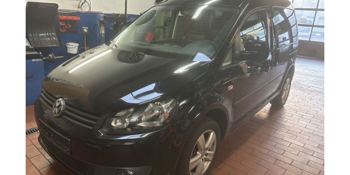 VW Caddy 107.712 km 11.000 &euro; Polch 56751
