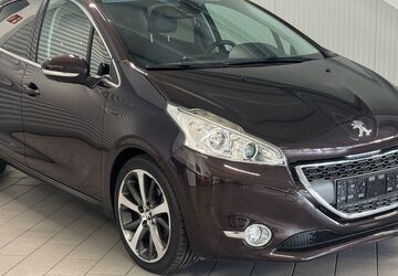 Peugeot 208 98.000 km 7.490 &euro; Brey 56321