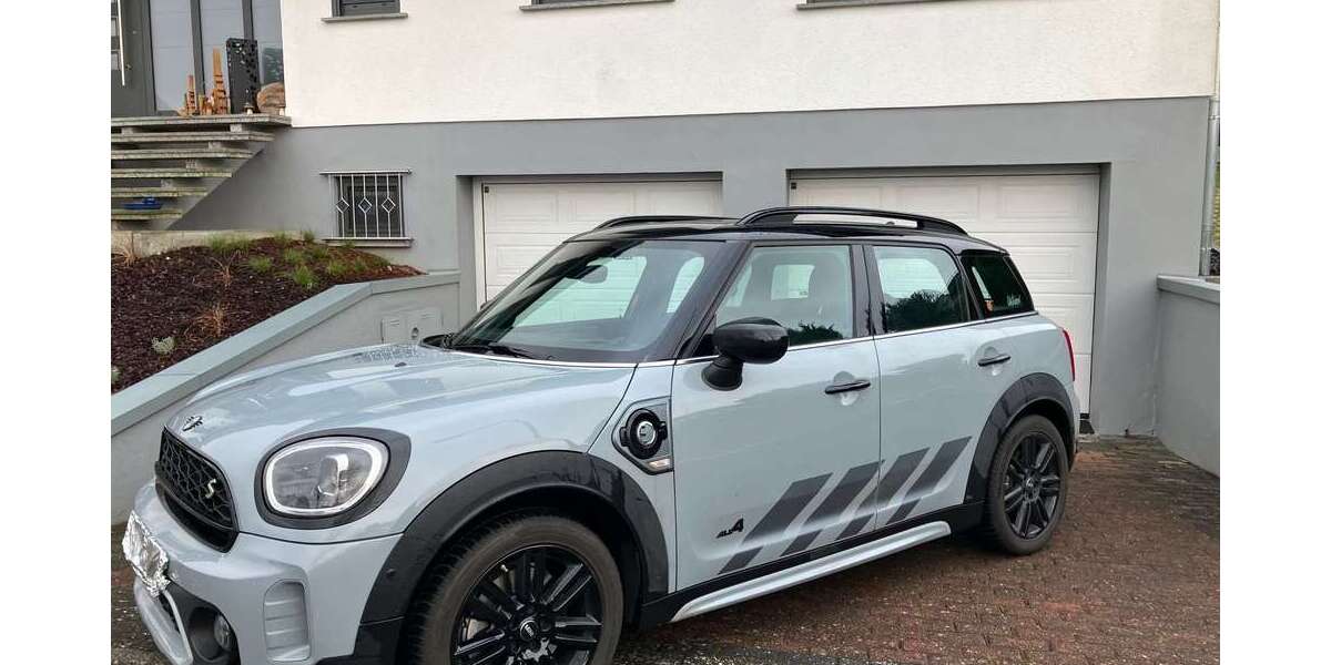 Mini Cooper SE Countryman 48.000 km 26.950 &euro; Holler 56412